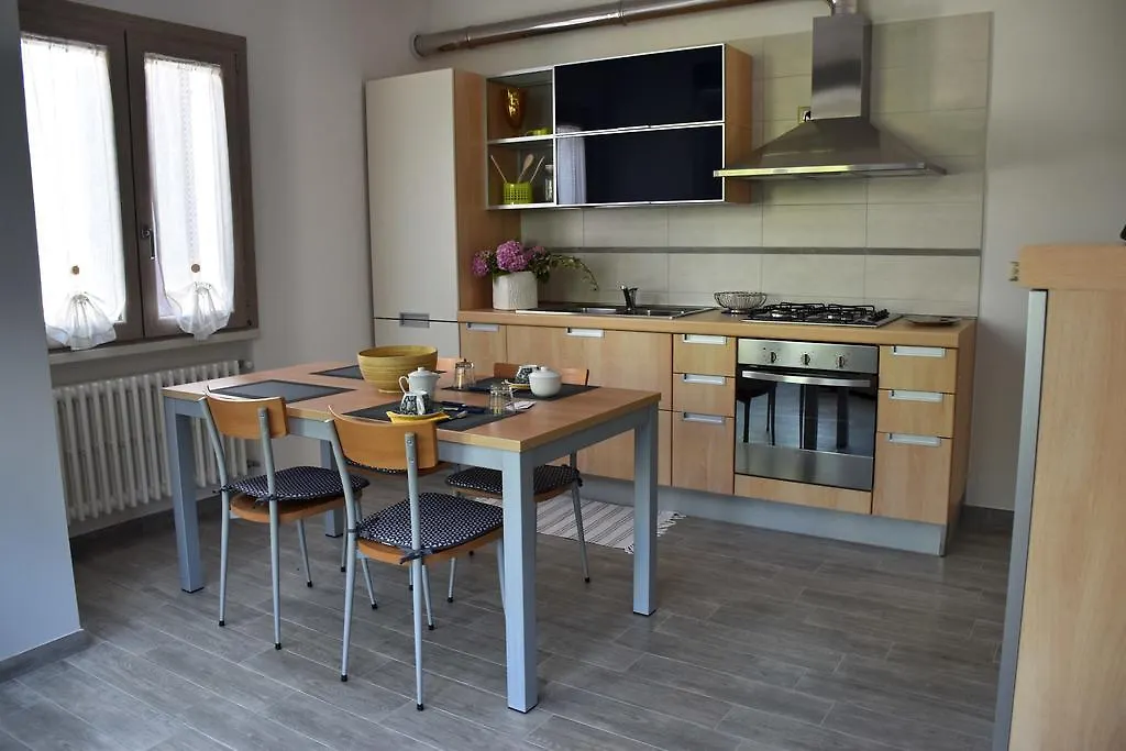 Casacobelli Apartment Monzambano